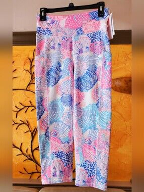 Lilly Pulitzer Pink Blue White Weekender Leggings